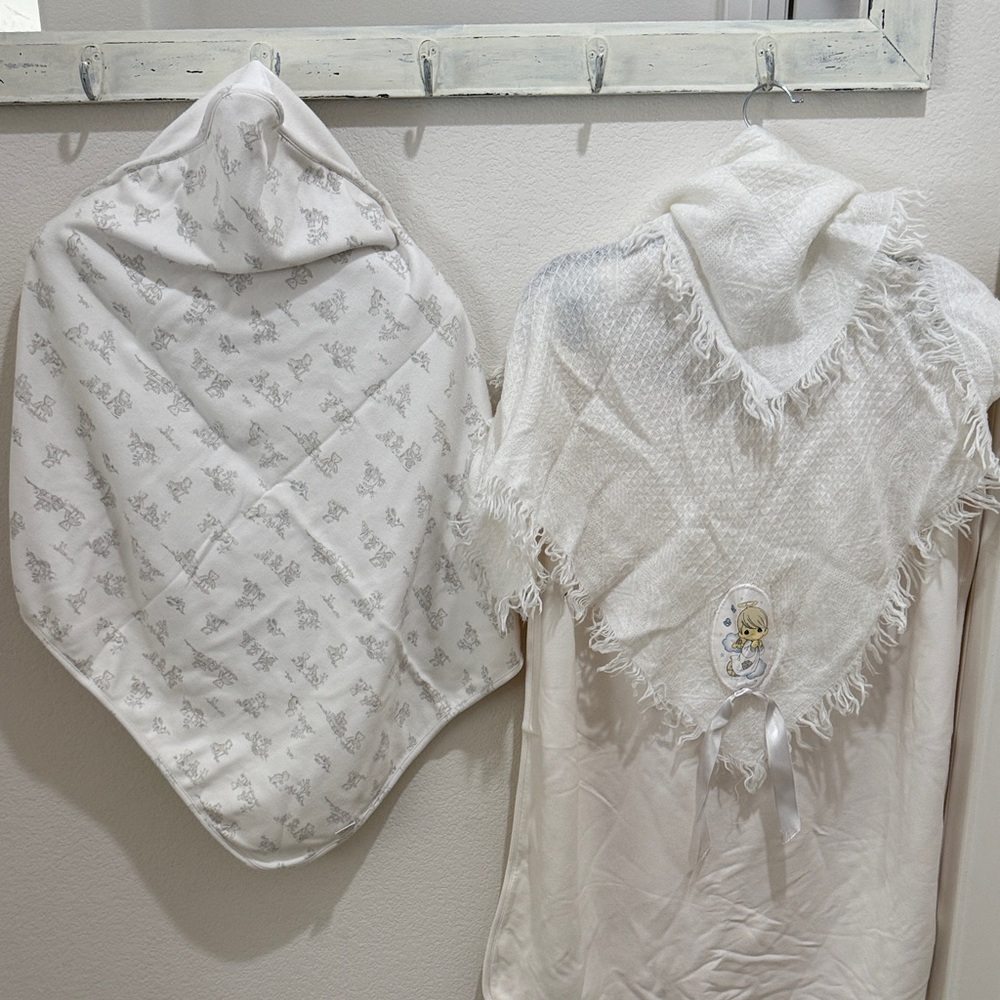 White Baby Blankets 1 Hooded set of 3